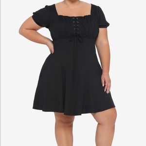 *NOT PLUS SIZE* Hot Topic Black Empire Dress